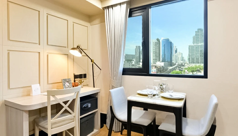 هتل آسترا ساتورن بانکوک